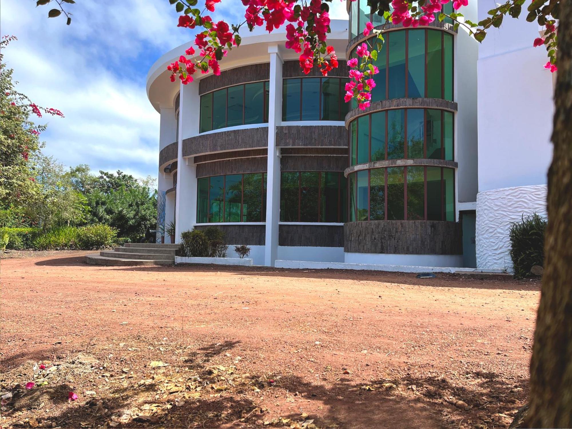 Hotel Tortuga Bay - Galapagos Puerto Ayora  Exterior photo