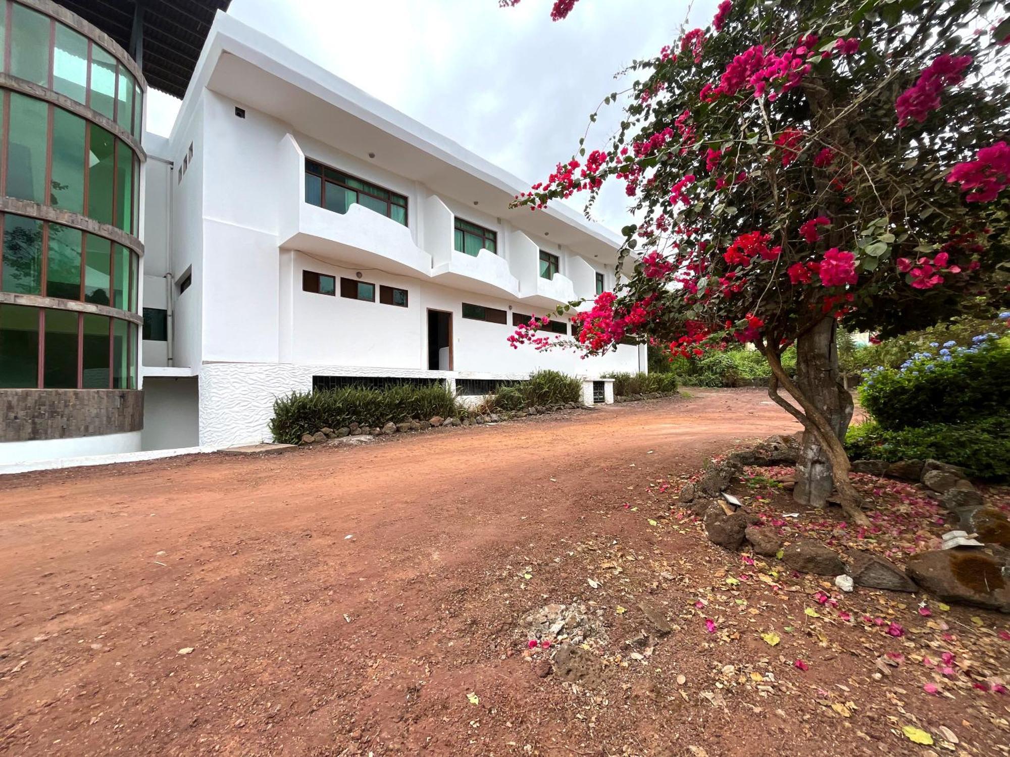 Hotel Tortuga Bay - Galapagos Puerto Ayora  Exterior photo