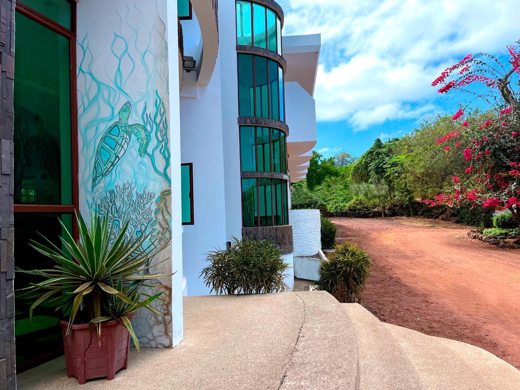 Hotel Tortuga Bay - Galapagos Puerto Ayora  Exterior photo